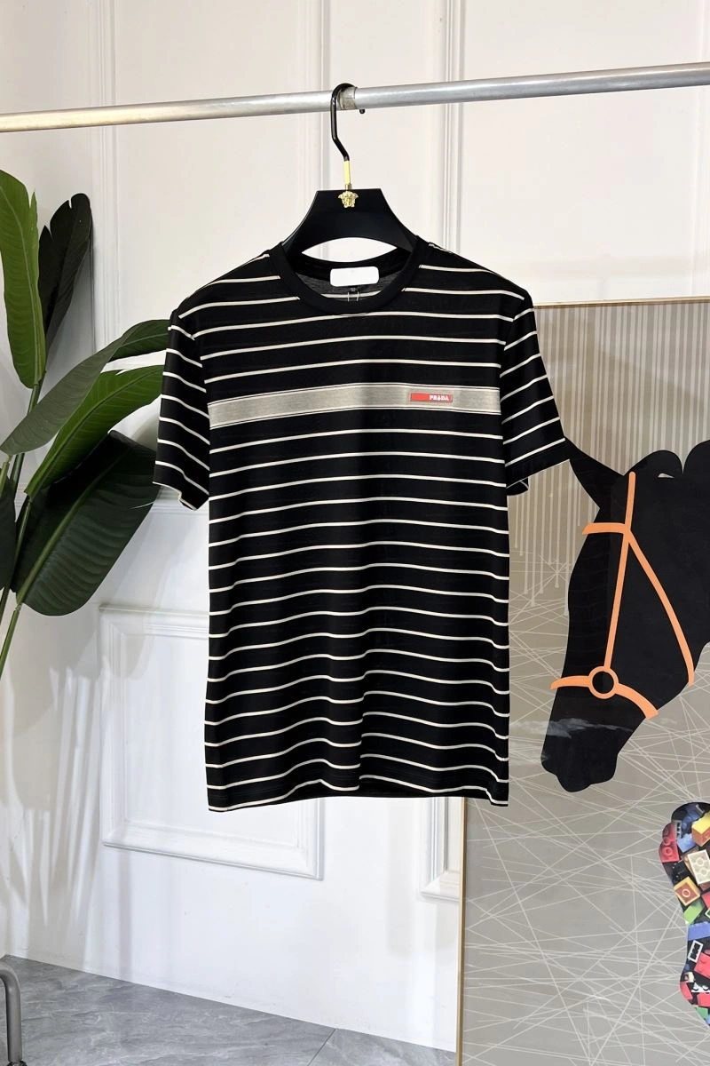 Prada T-Shirts Refined 169311