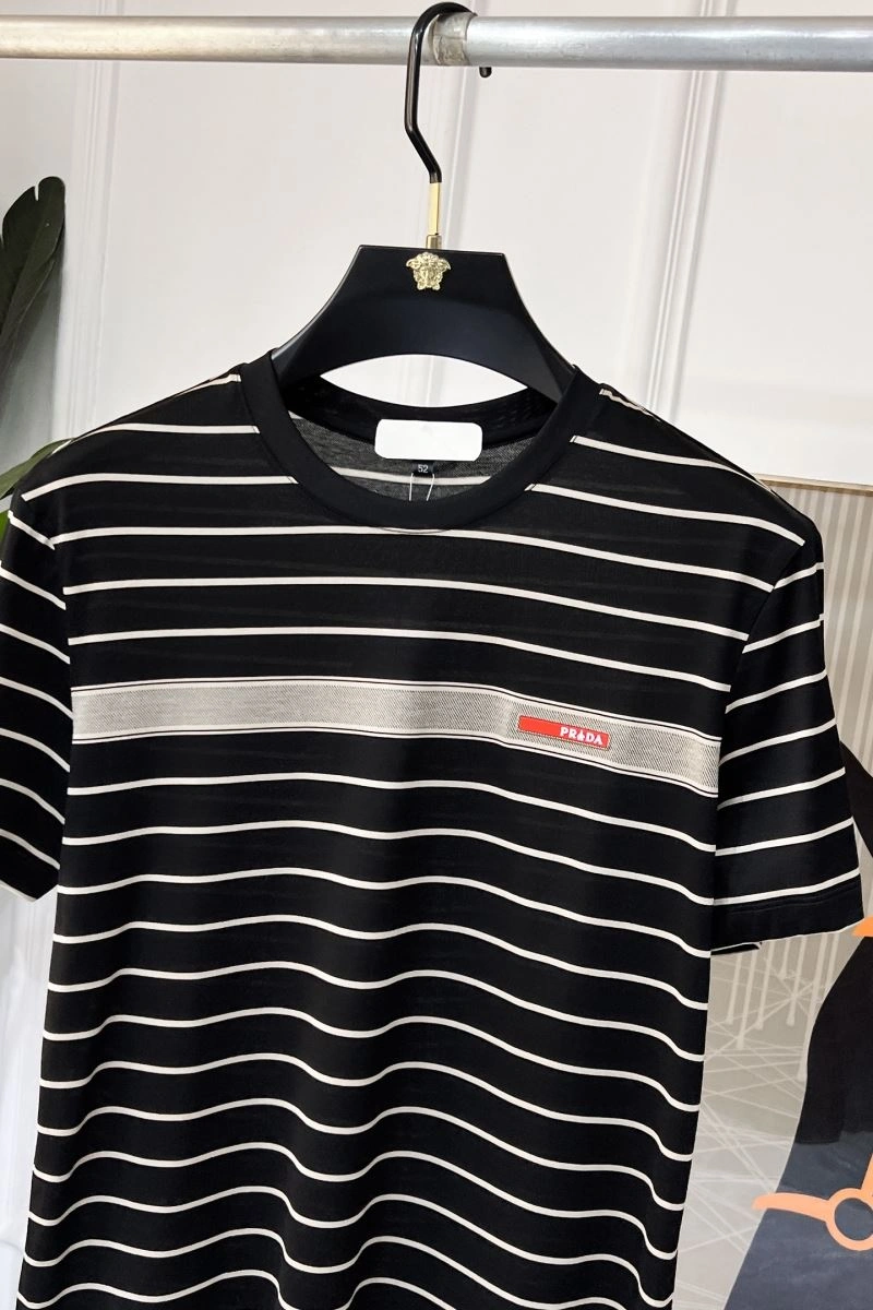 Prada T-Shirts Refined 169311