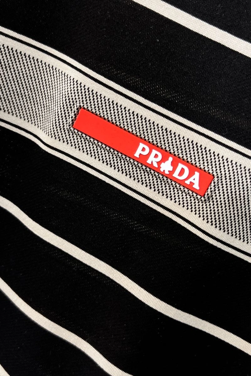 Prada T-Shirts Refined 169311