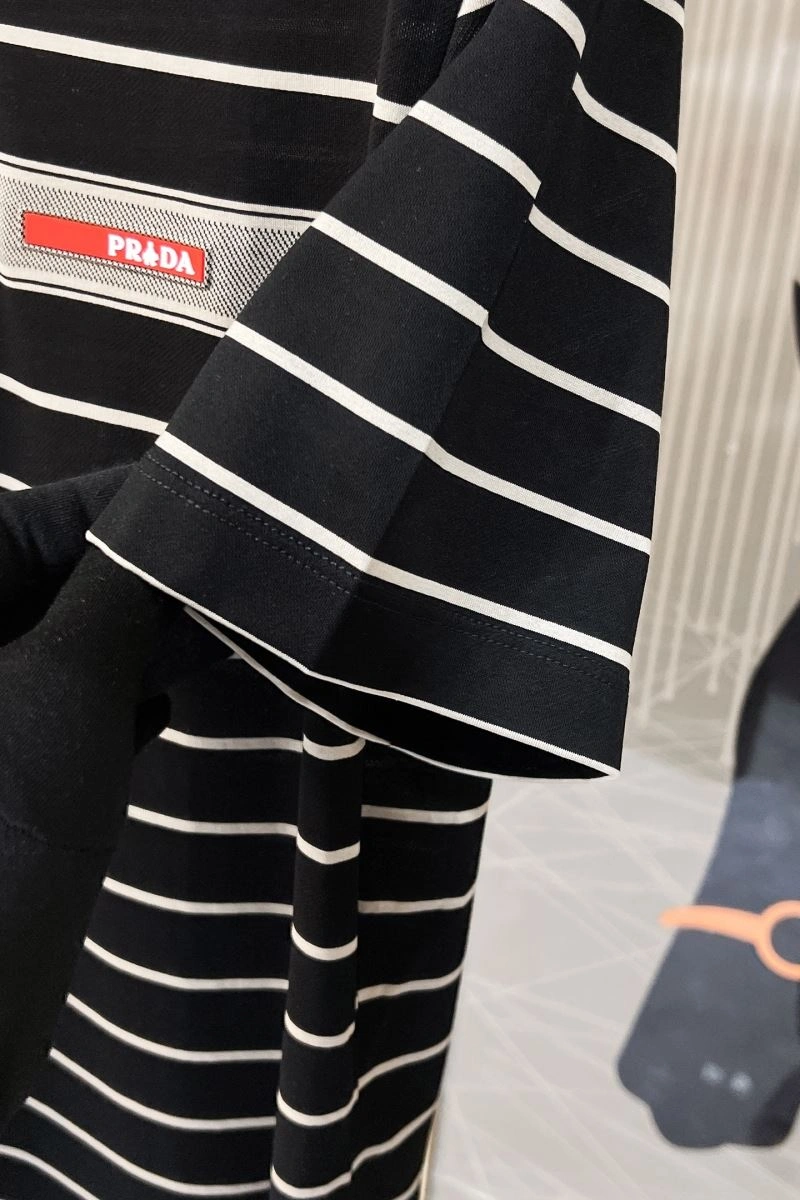 Prada T-Shirts Refined 169311