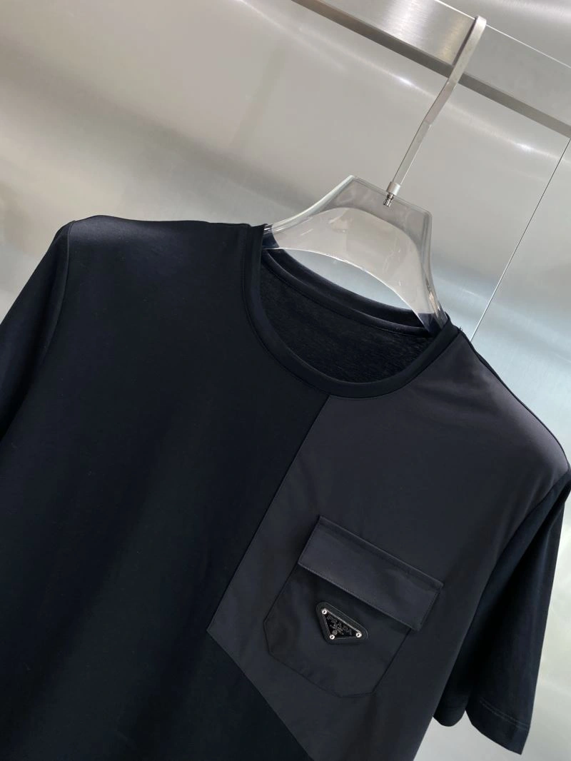 Prada T-Shirts Breathable 169275