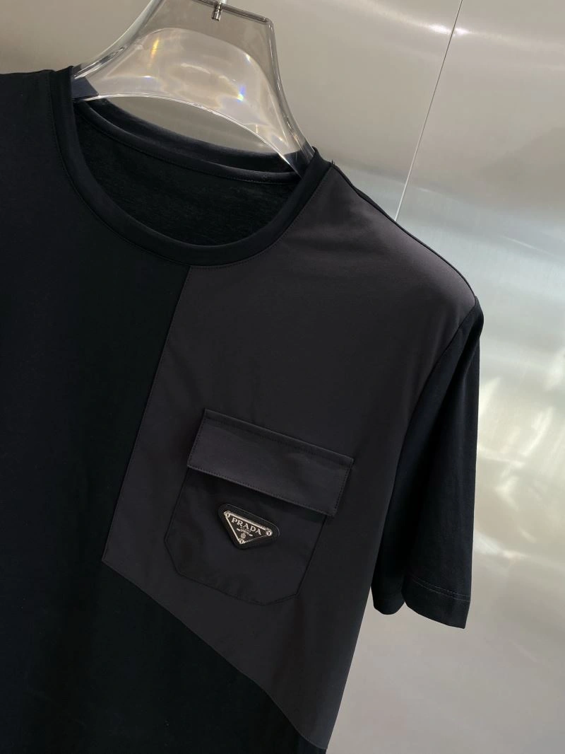 Prada T-Shirts Breathable 169275