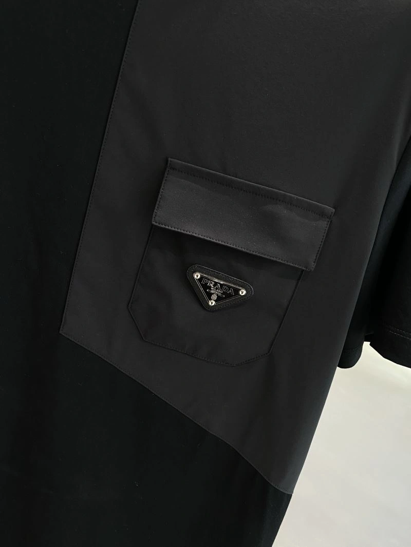 Prada T-Shirts Breathable 169275