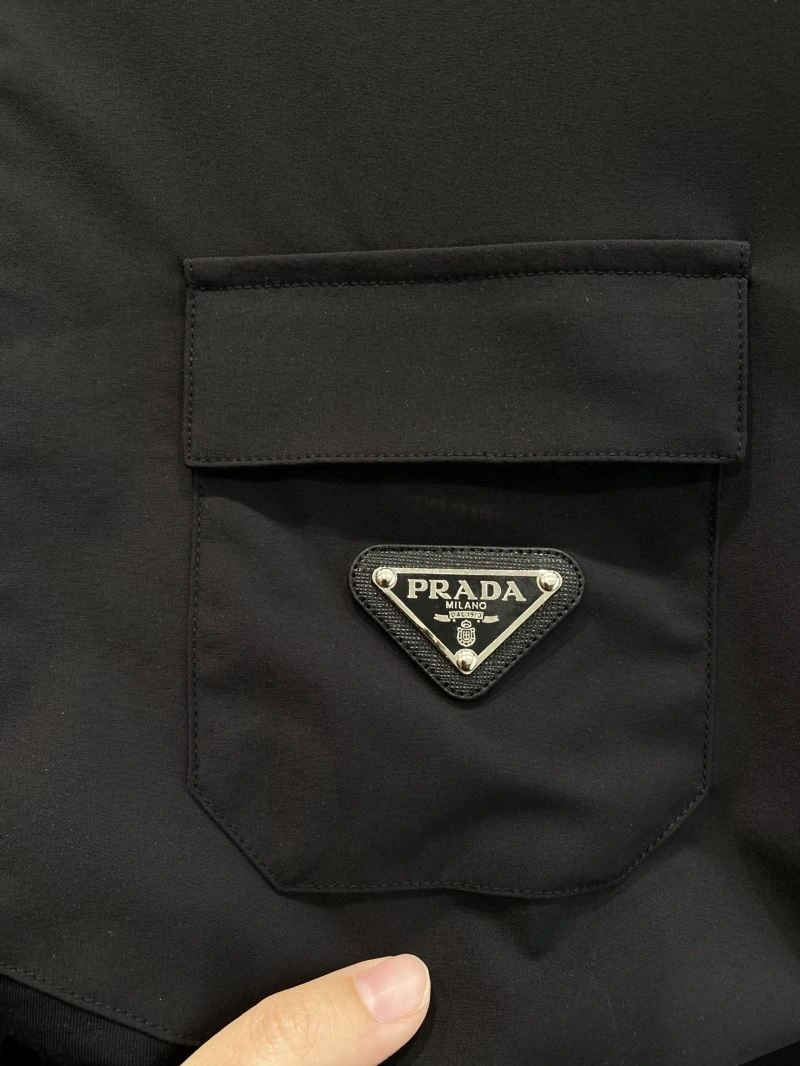 Prada T-Shirts Breathable 169275