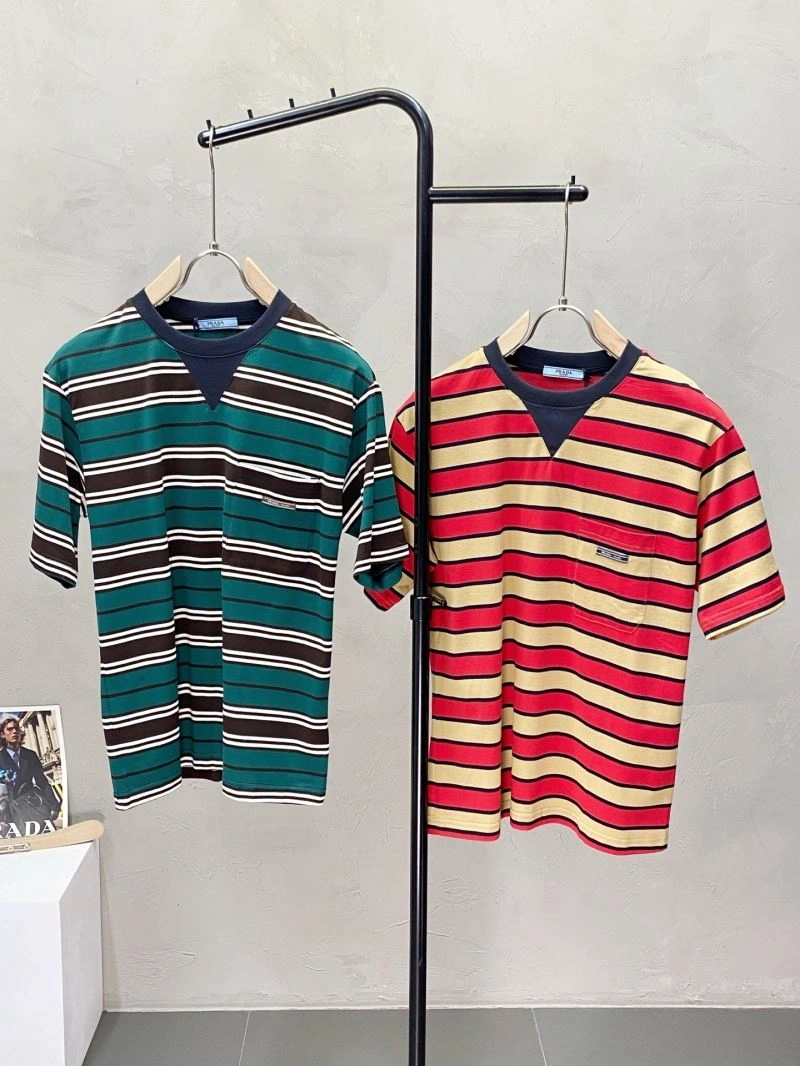 Stylish Prada T-Shirts 169269