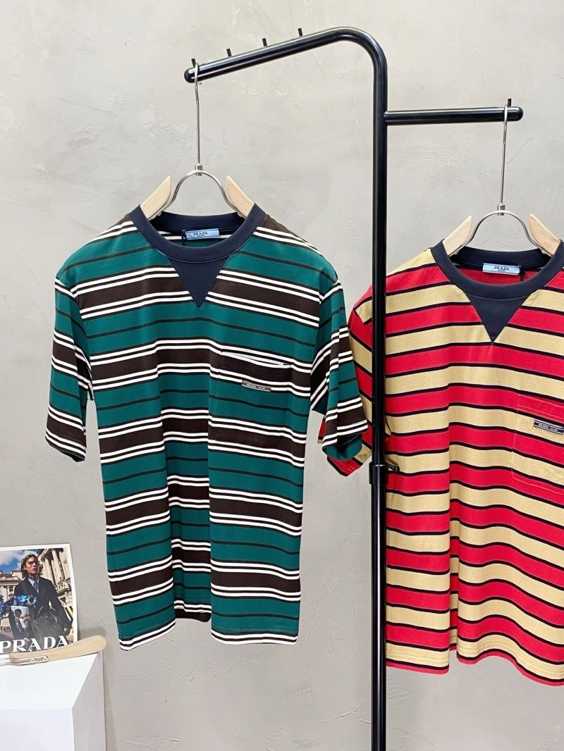Stylish Prada T-Shirts 169269