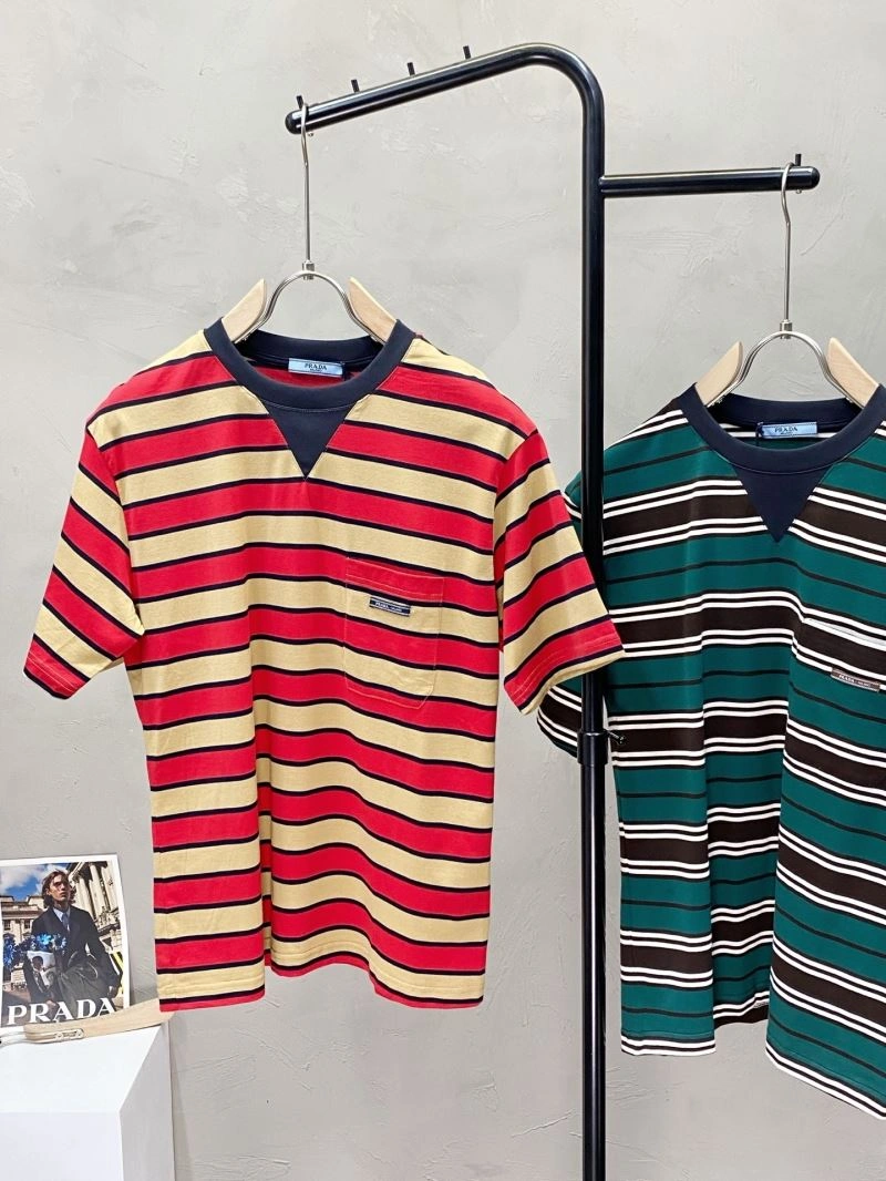 Stylish Prada T-Shirts 169269