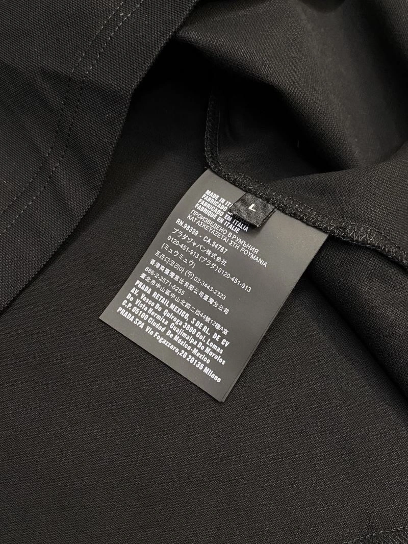 Prada T-Shirts MultiPurpose 169262