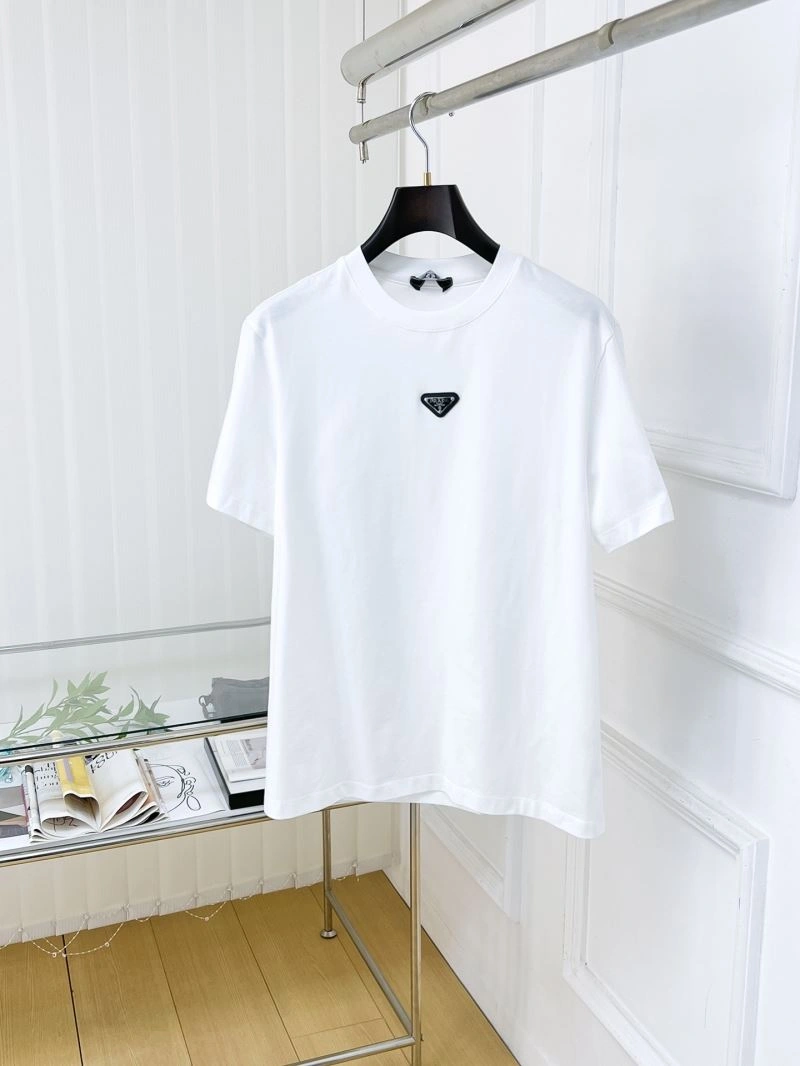 Unique Prada T-Shirts 169375