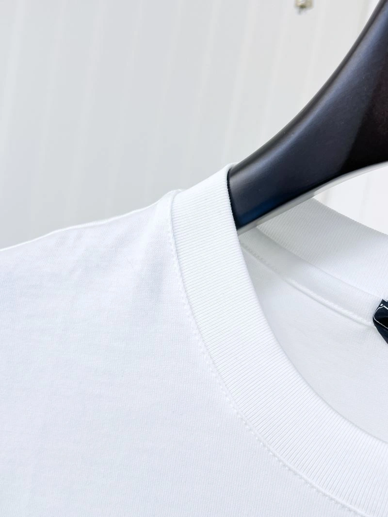 Unique Prada T-Shirts 169375