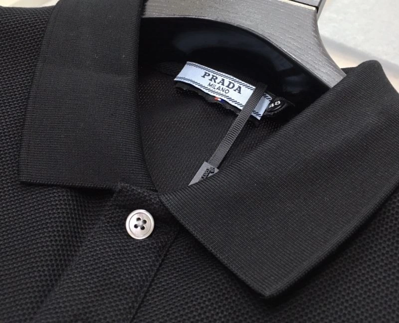 Stylish Prada T-Shirts 169260