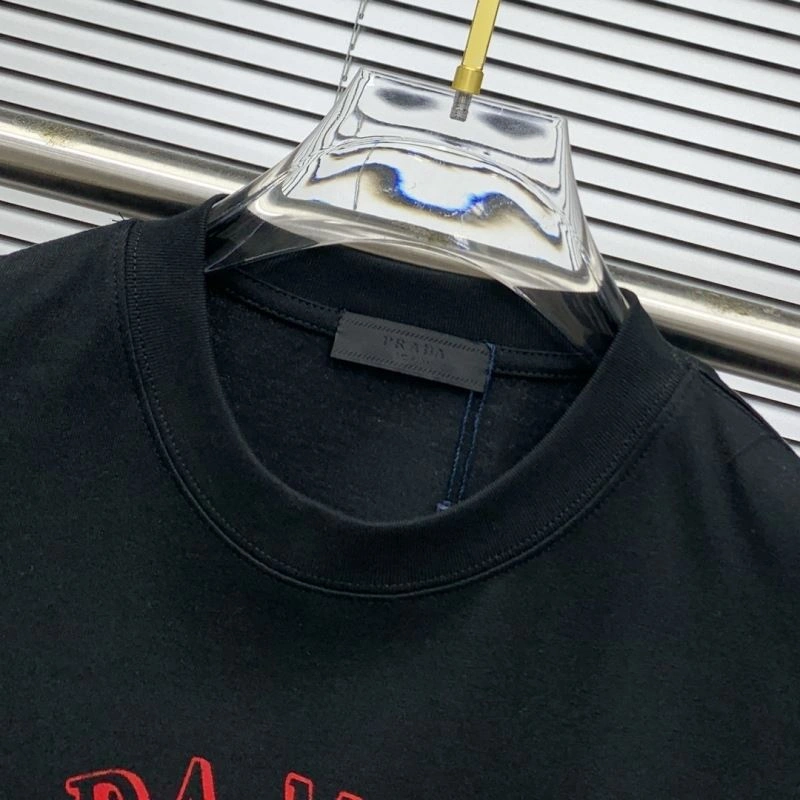 Vibrant Prada T-Shirts 169235