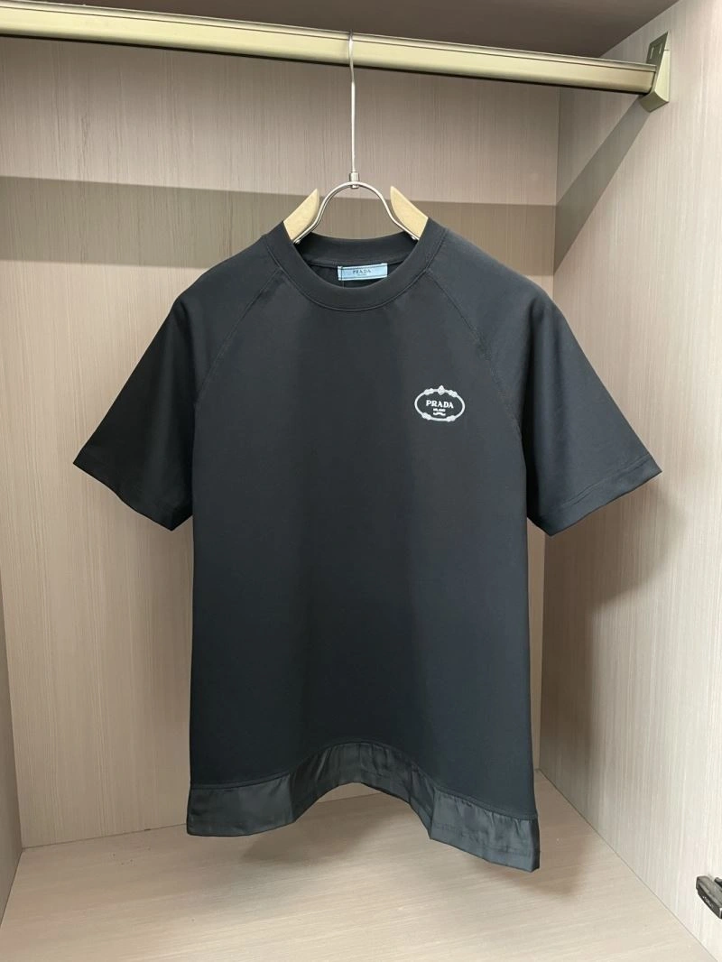 Prada T-Shirts UrbanChic 169249