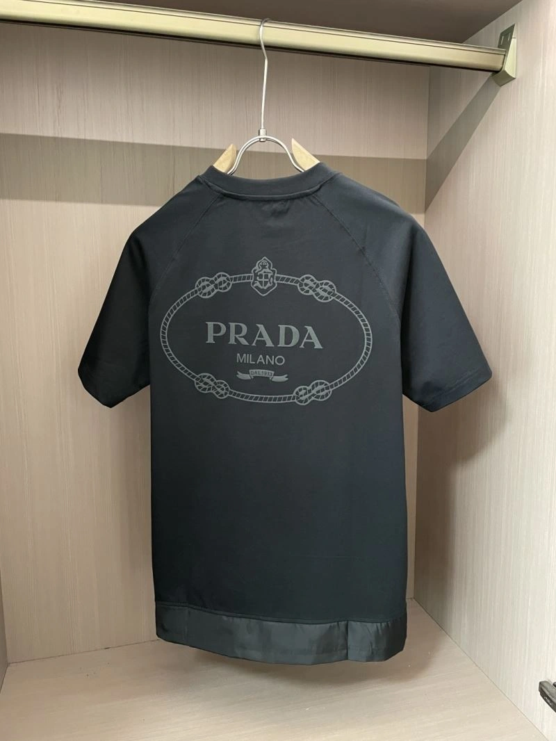 Prada T-Shirts UrbanChic 169249