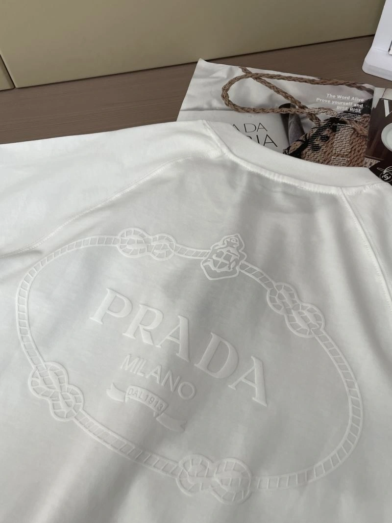 Prada T-Shirts UrbanChic 169249