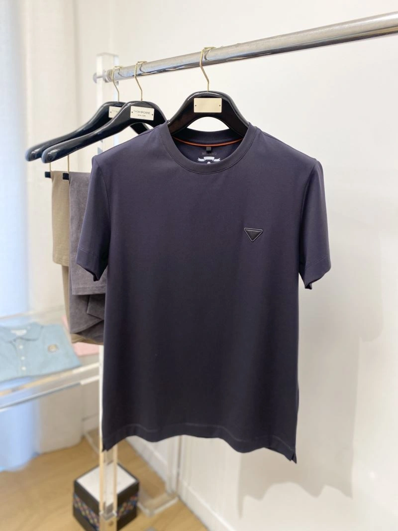 Lightweight Prada T-Shirts 169234
