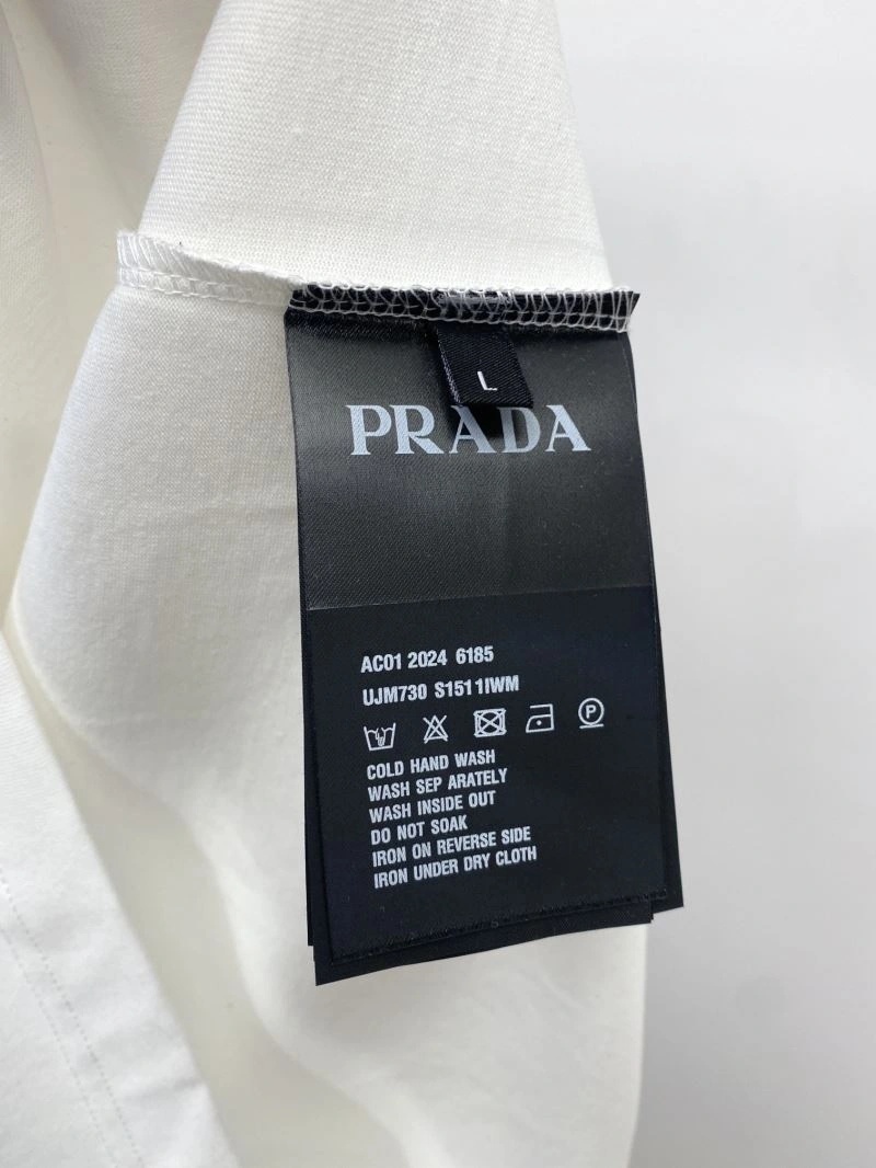 Prada T-Shirts RelaxedFit 169258