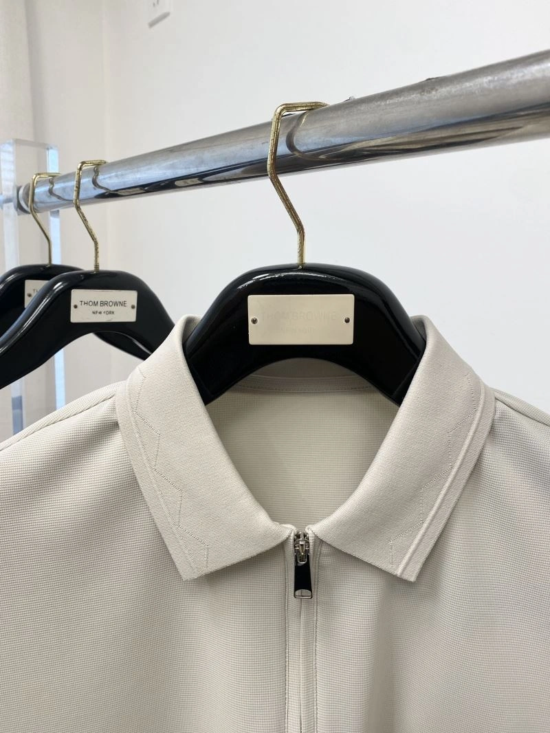Compact Prada T-Shirts 169237
