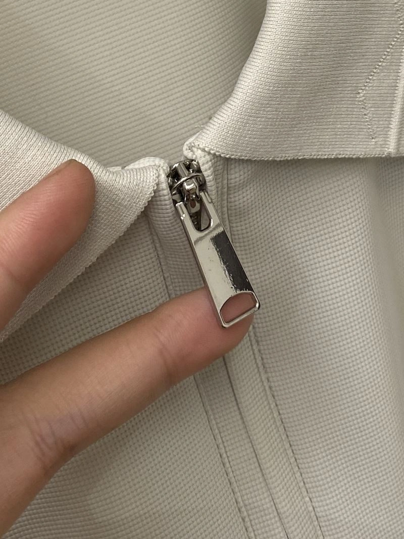 Compact Prada T-Shirts 169237
