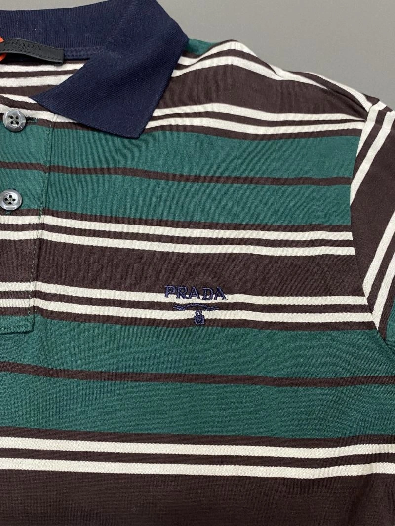 Prada T-Shirts Sleek 169233