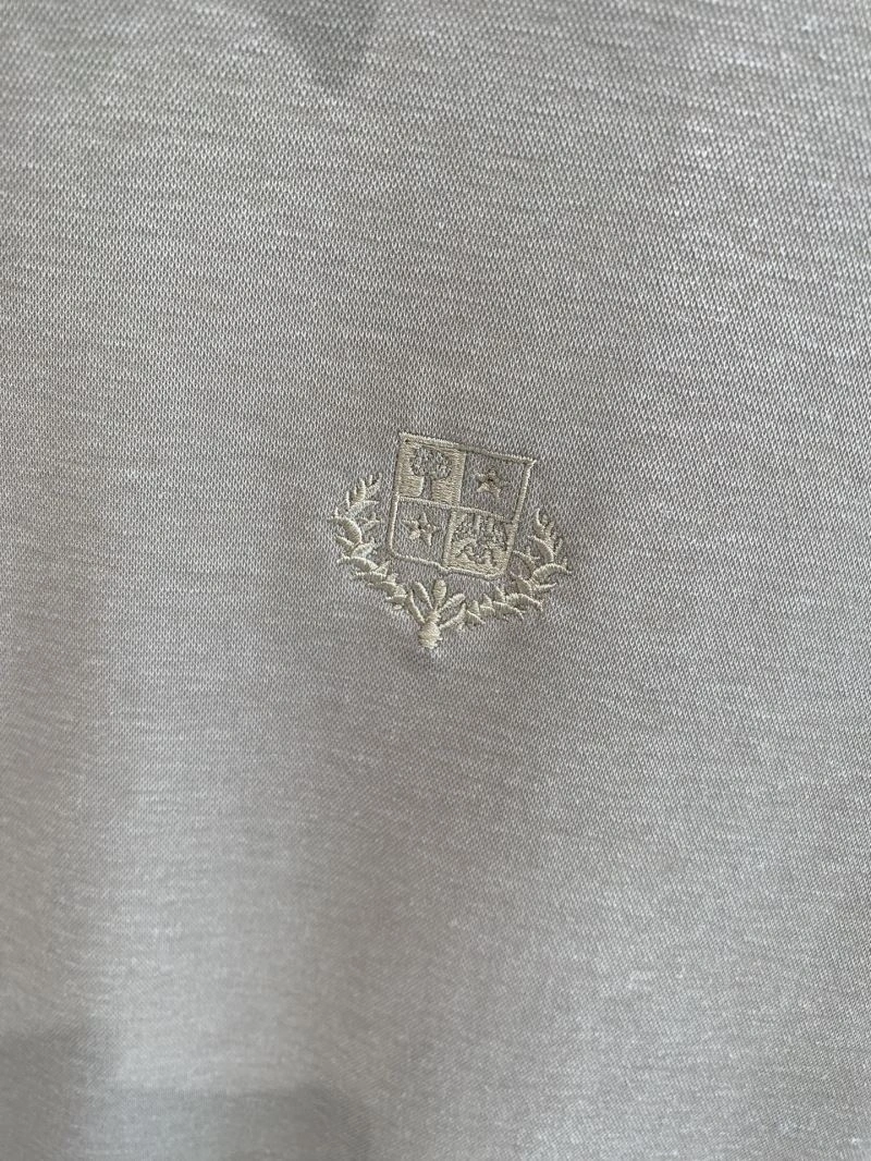 Comfortable Prada T-Shirts 169221