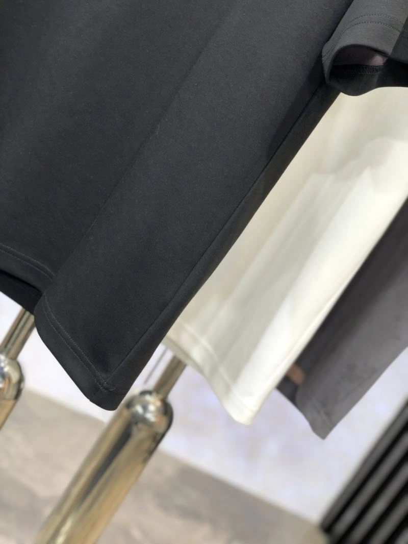 ComfortFit Prada T-Shirts 169215