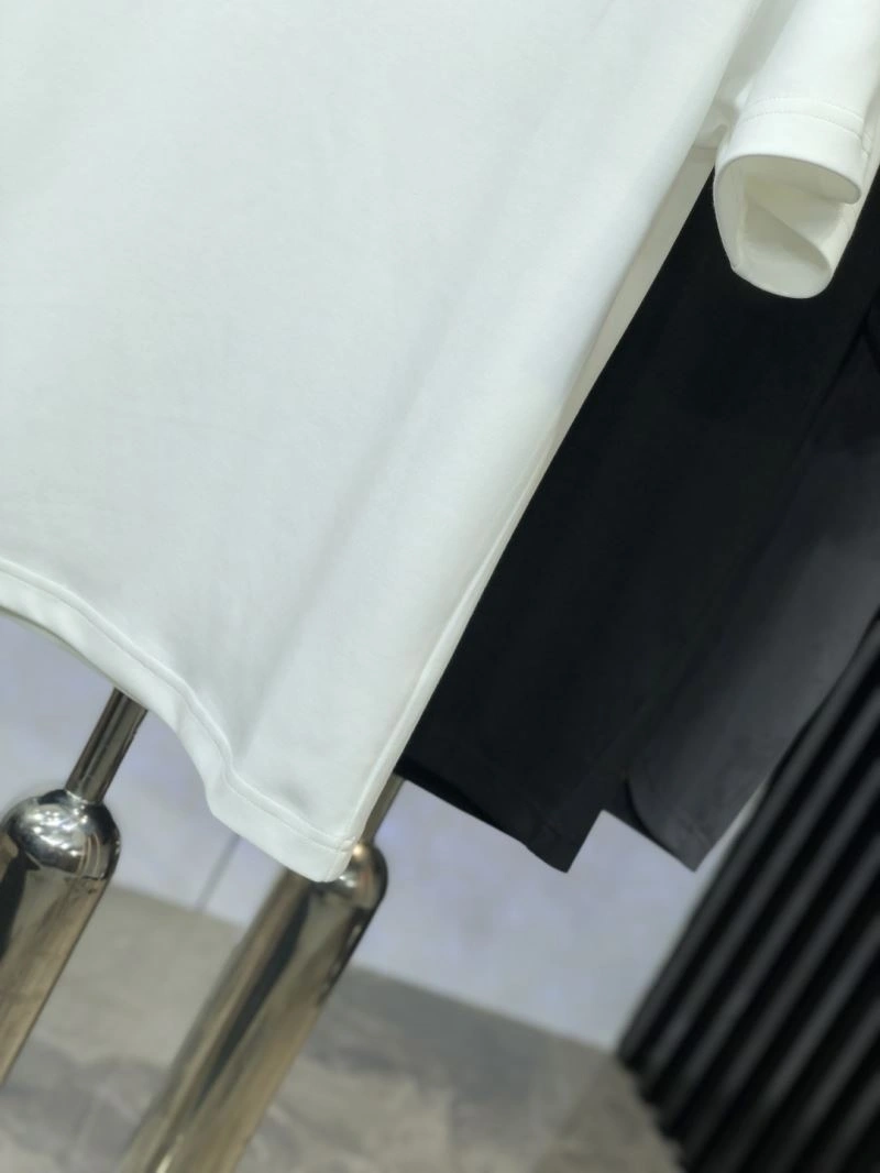 Sophisticated Prada T-Shirts 169213