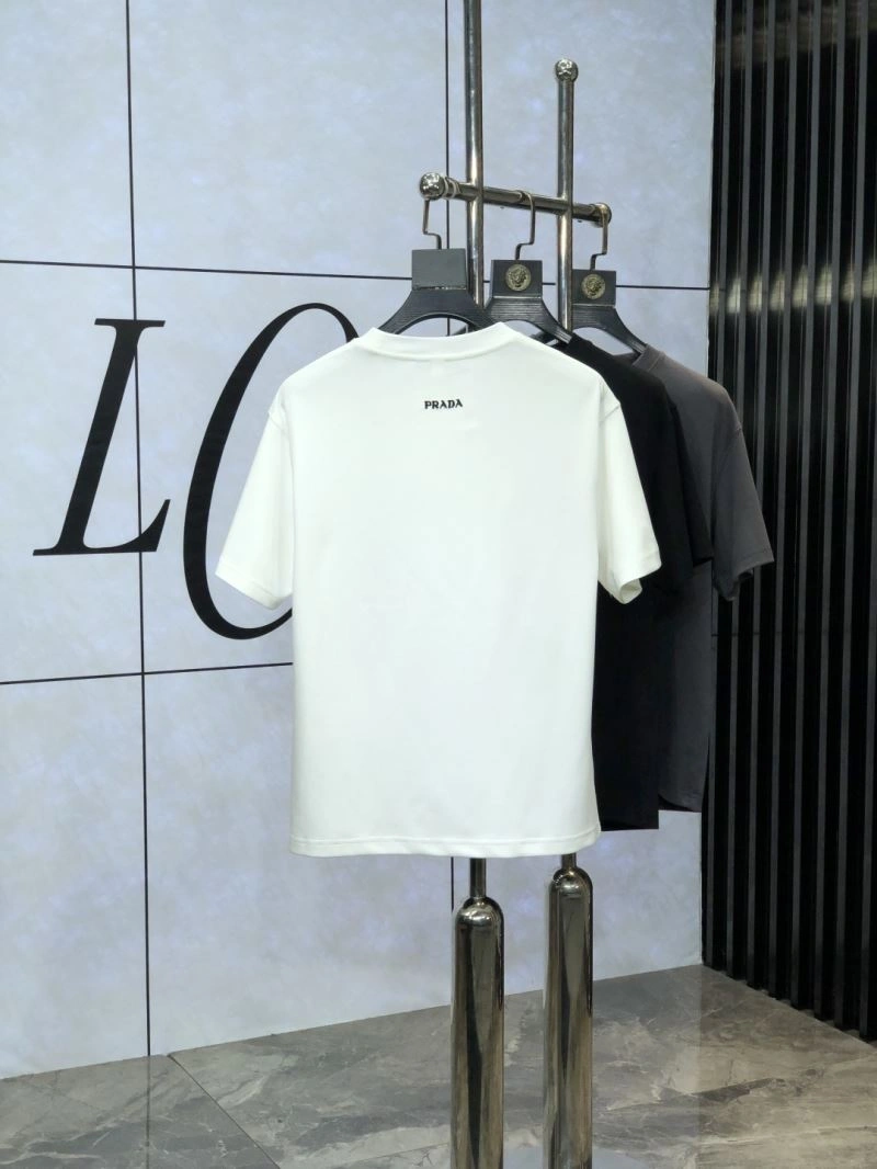Sophisticated Prada T-Shirts 169213