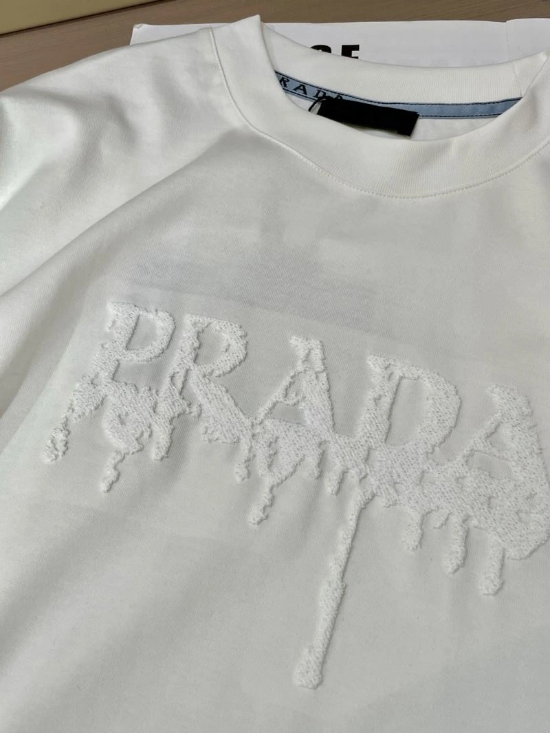 Prada T-Shirts ComfortFit 169200