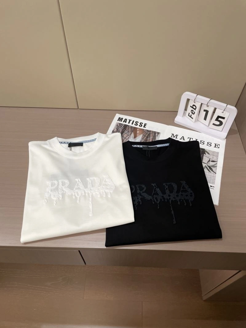 Prada T-Shirts ComfortFit 169200