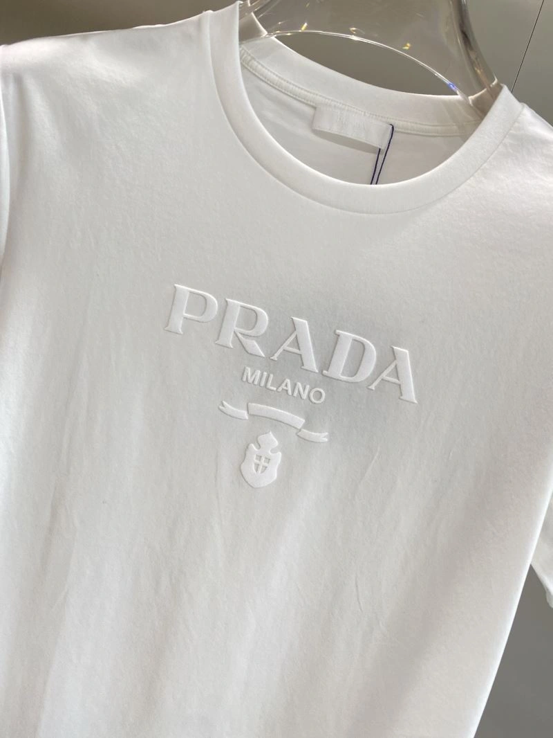 Prada T-Shirts Affordable 169177