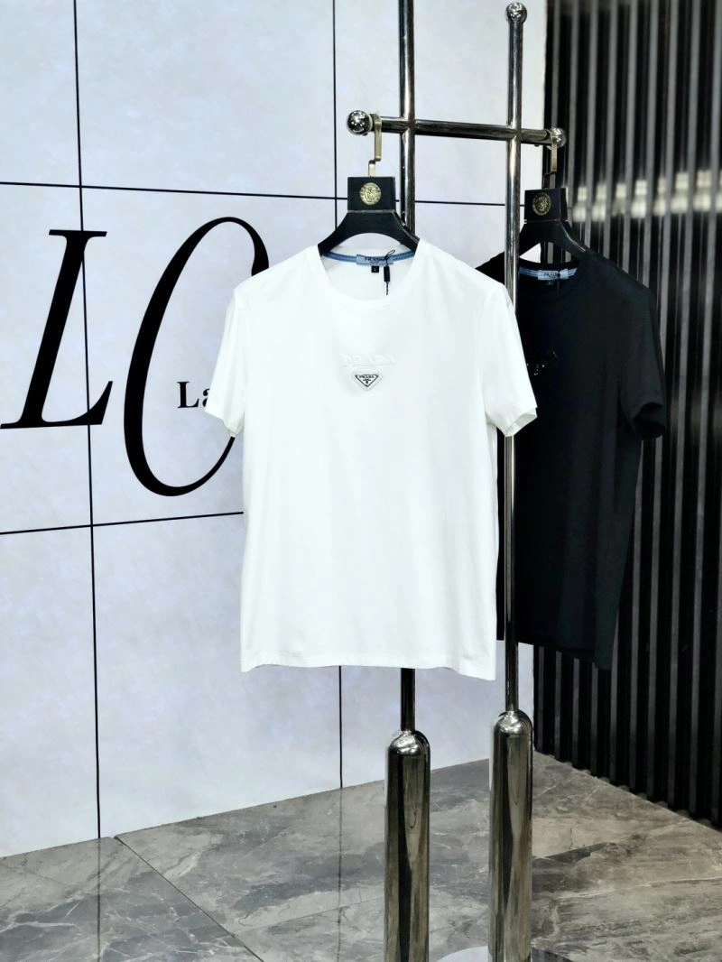 Prada T-Shirts Sustainable 169228