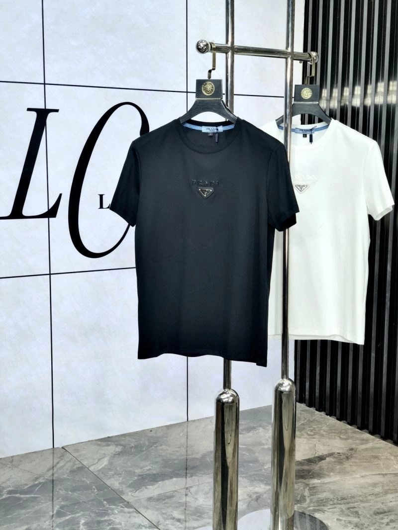 Prada T-Shirts Sustainable 169228