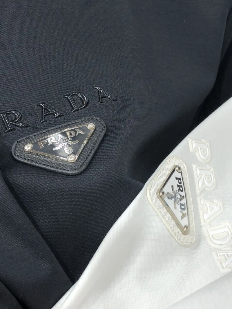 Prada T-Shirts Sustainable 169228