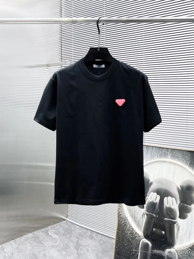 Prada T-Shirts Breathable 169170