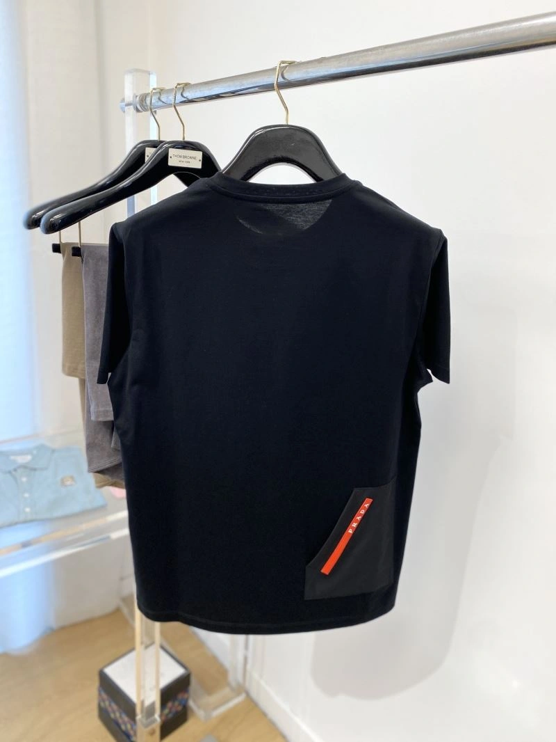 Sophisticated Prada T-Shirts 169168