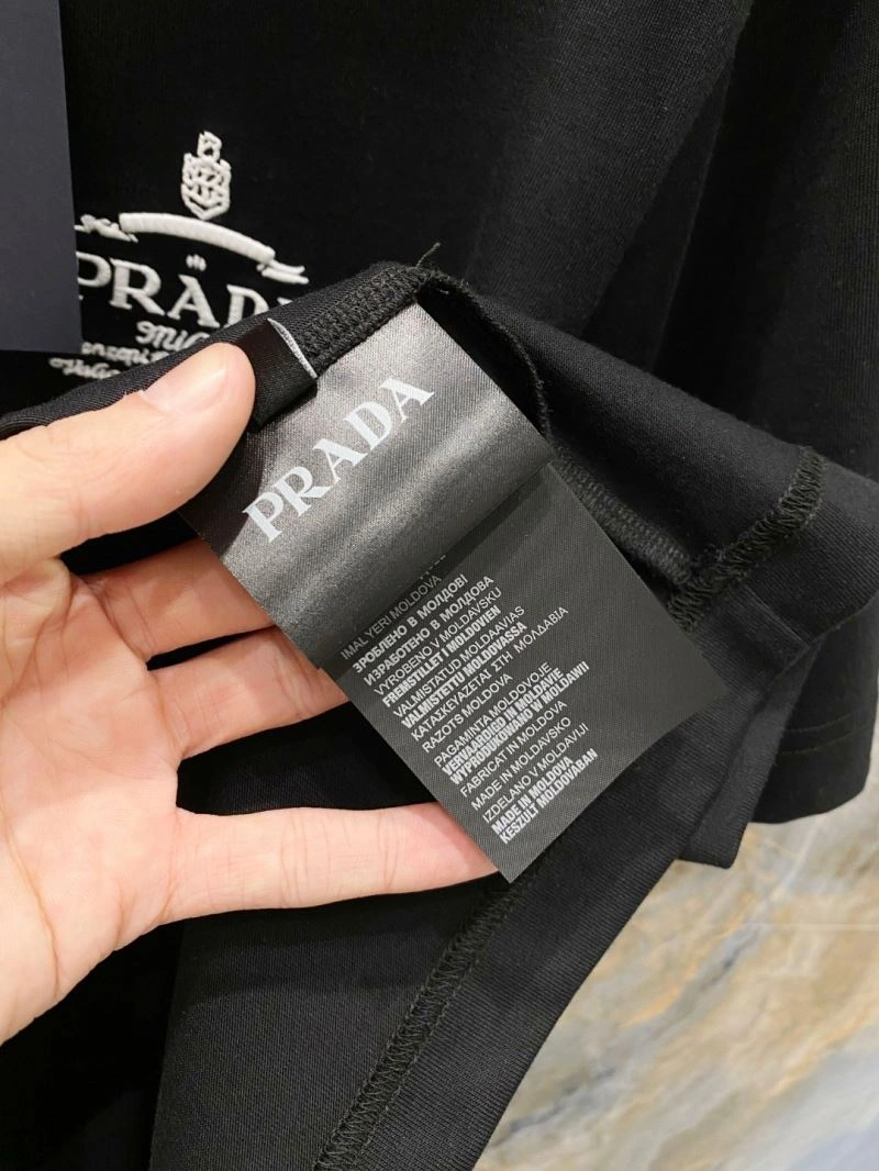 Prada T-Shirts Thermal 169163