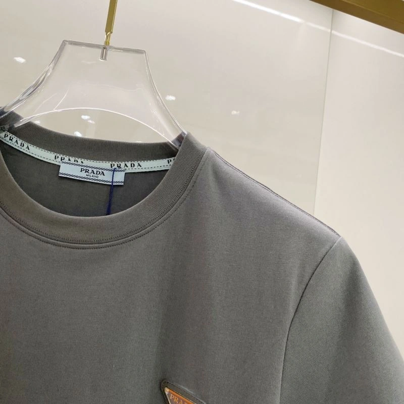 Stretchable Prada T-Shirts 169161