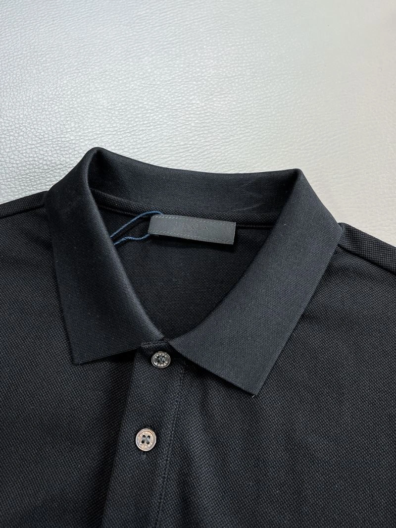 Prada T-Shirts Minimalist 169153