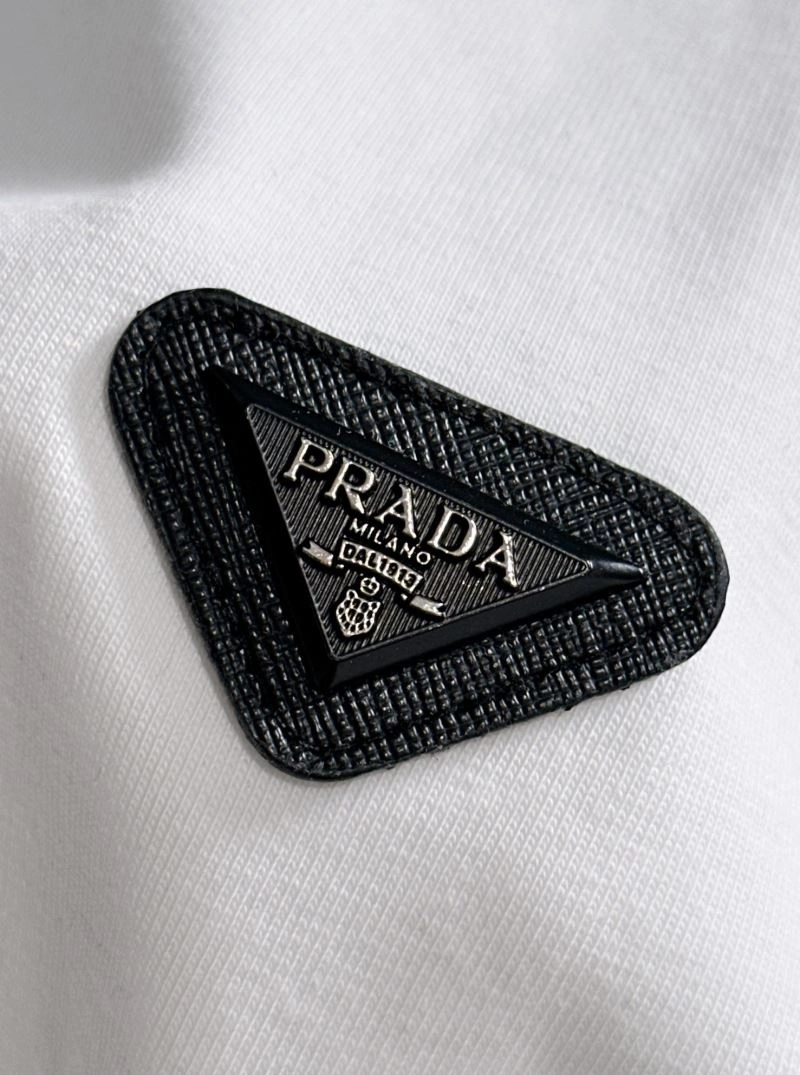 Prada T-Shirts ZipUp 169156