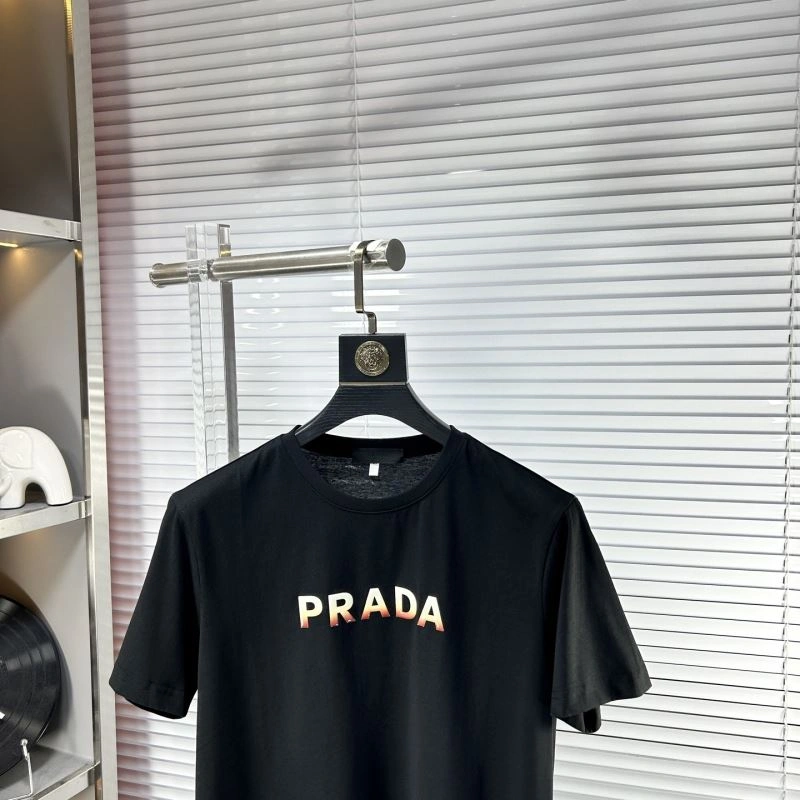 TimelessDesign Prada T-Shirts 169138
