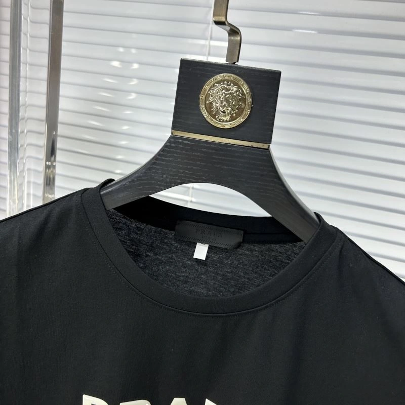 TimelessDesign Prada T-Shirts 169138