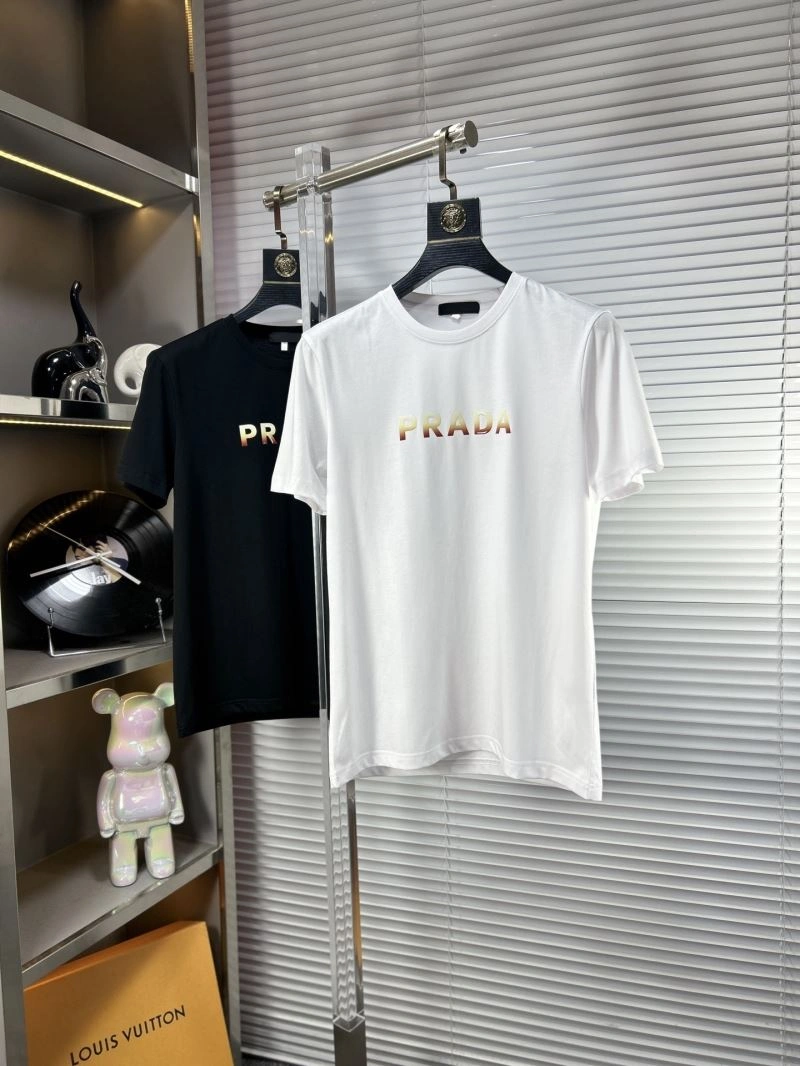 TimelessDesign Prada T-Shirts 169138
