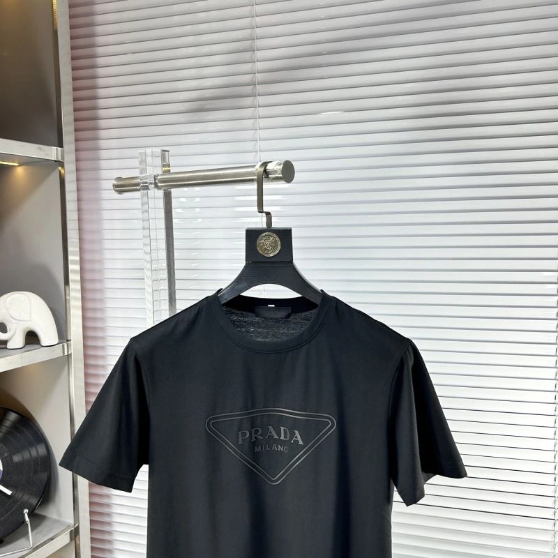 Prada T-Shirts Versatile 169198