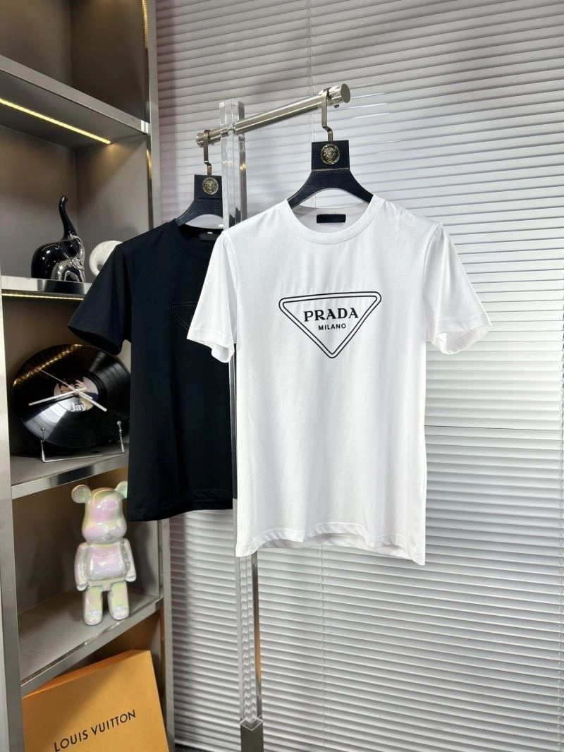Prada T-Shirts Versatile 169198
