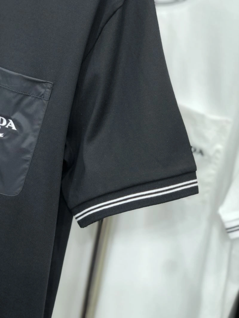 Prada T-Shirts Comfortable 169162