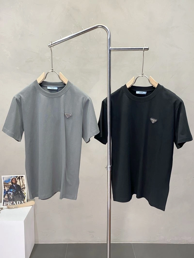 Neat Prada T-Shirts 169127