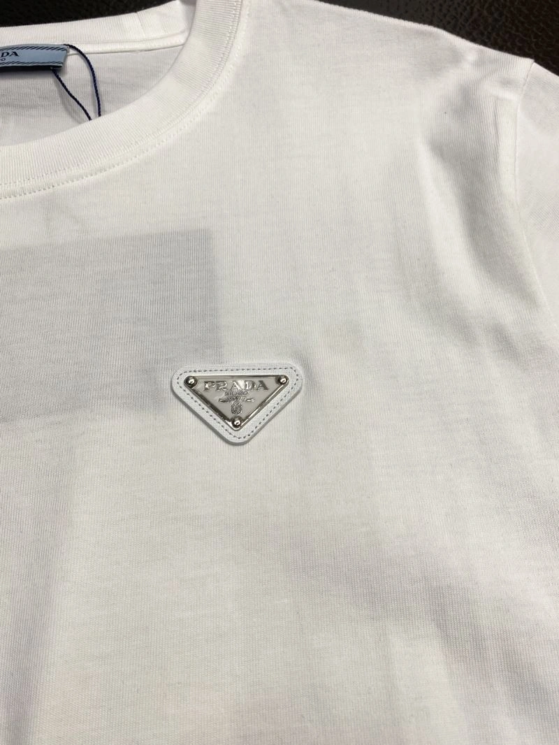 Neat Prada T-Shirts 169127
