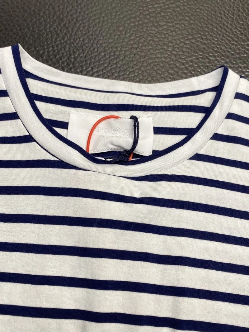 SmoothTexture Prada T-Shirts 169123
