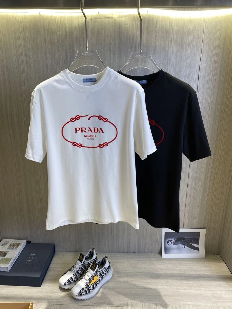 Prada T-Shirts UrbanStyle 169124